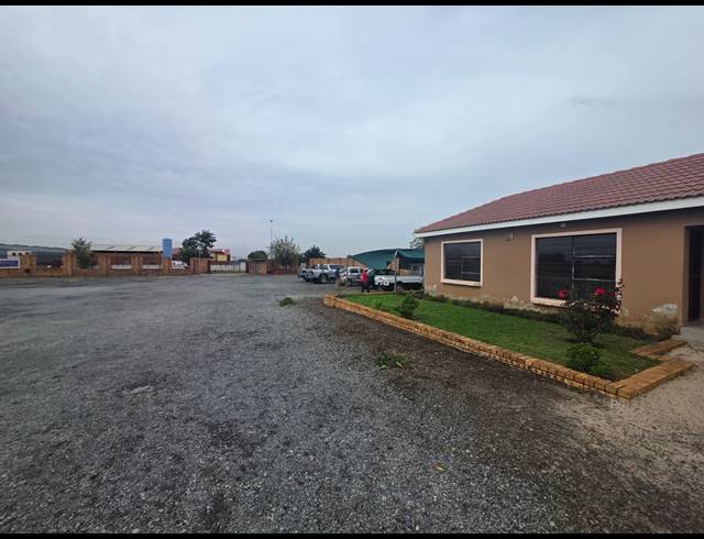 6,000M² INDUSTRIAL YARD TO LET IN ALRODE SOUTH